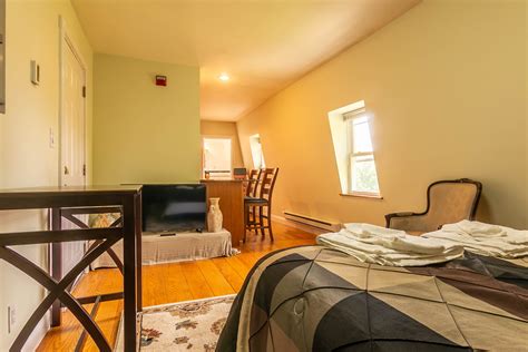 Studio - 2 Beds. . Apartments for rent in providence